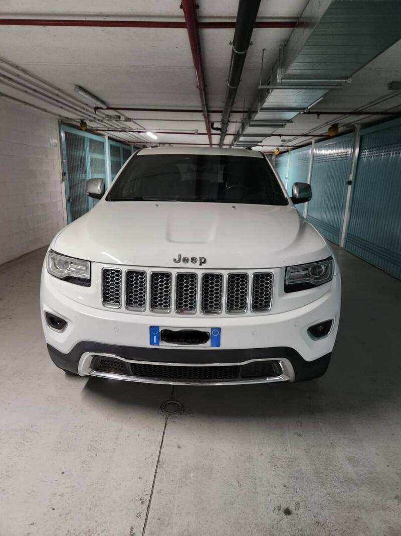 Jeep Grand Cherokee 3.0 V6 CRD 250 CV Multijet II Limited  del 2015 usata a Genova